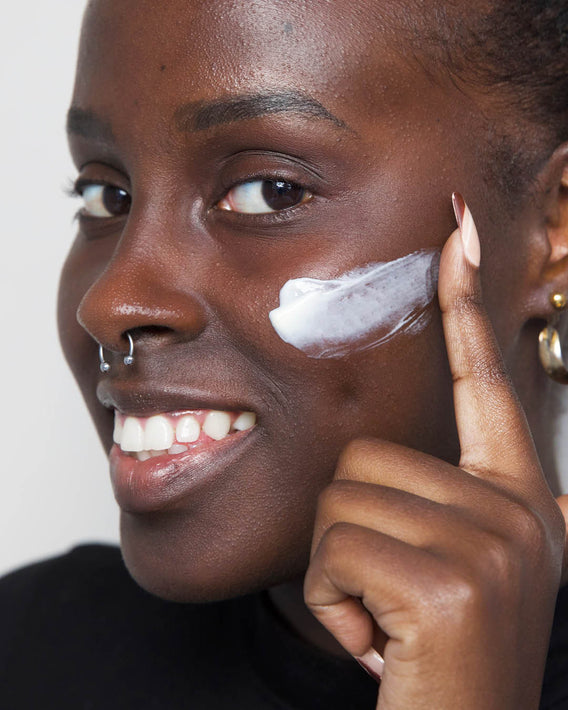 crema facial con moringa