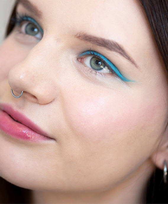 lápiz de ojos con jojoba - cerulean | e431u