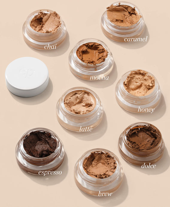 base - corrector con árnica