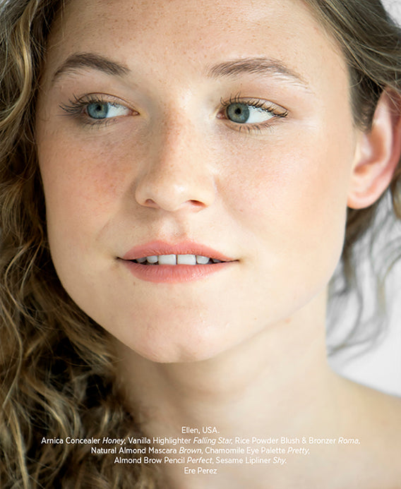 Gran Gama de Tonos Cruelty Free Makeup Marca Ere Perez Lápiz de Cejas con Cepillo