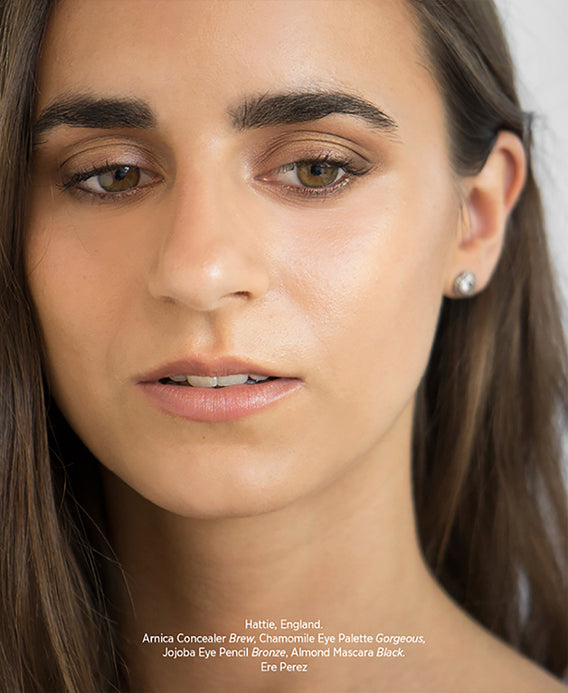 Ere Perez Sombras con Manzanilla Maquillaje Vegano | e423h